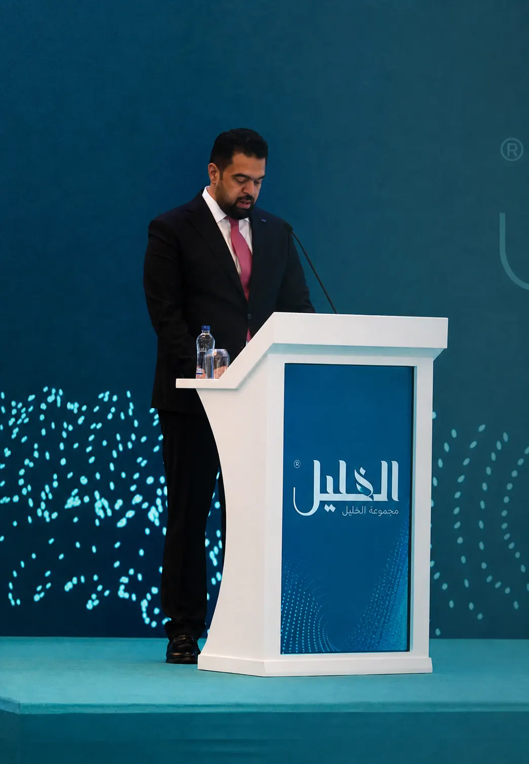 صورة من كلمة رسمية لقيادة مجموعة الخليل